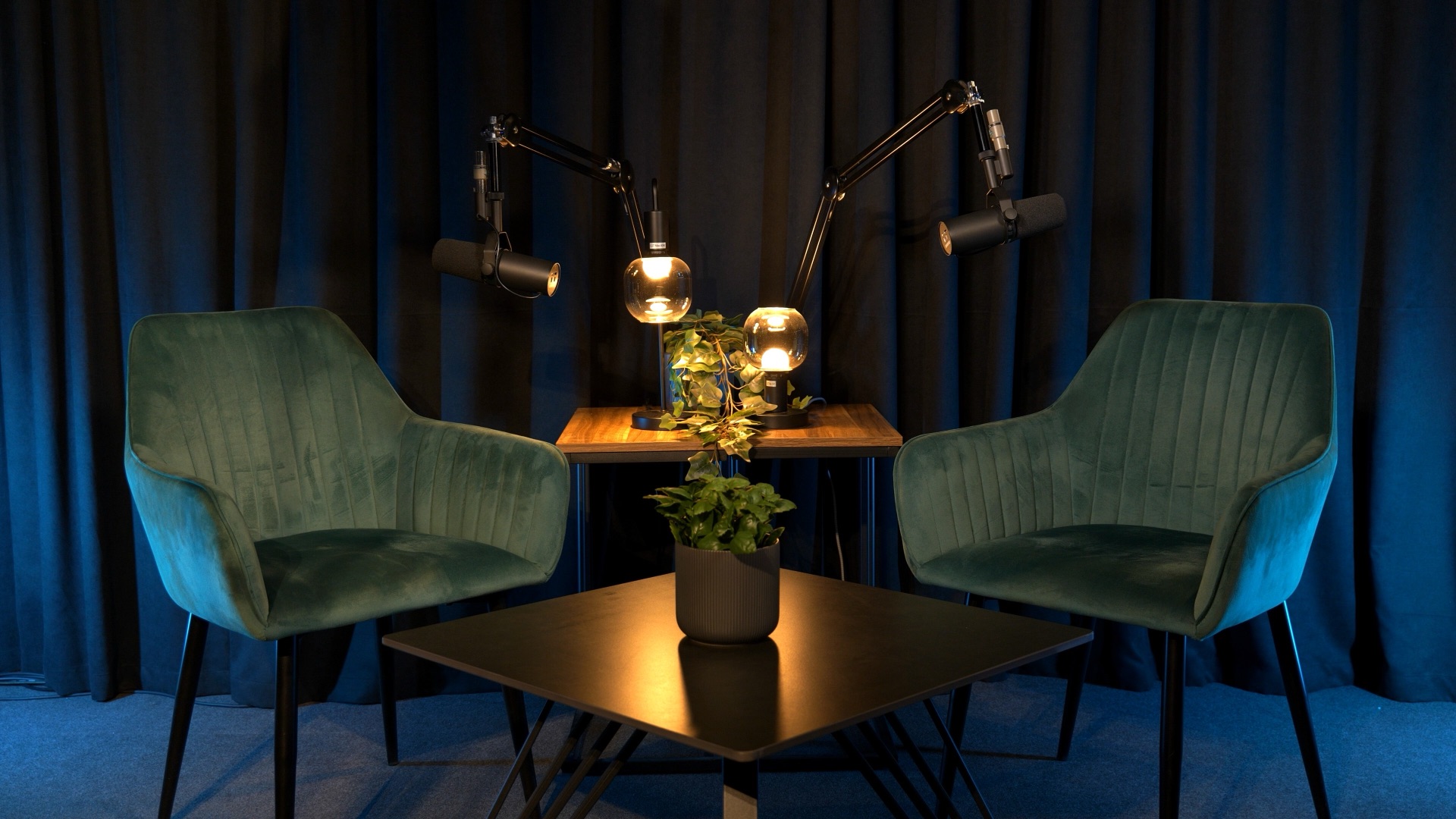 Studio B — oświetlenie morskie